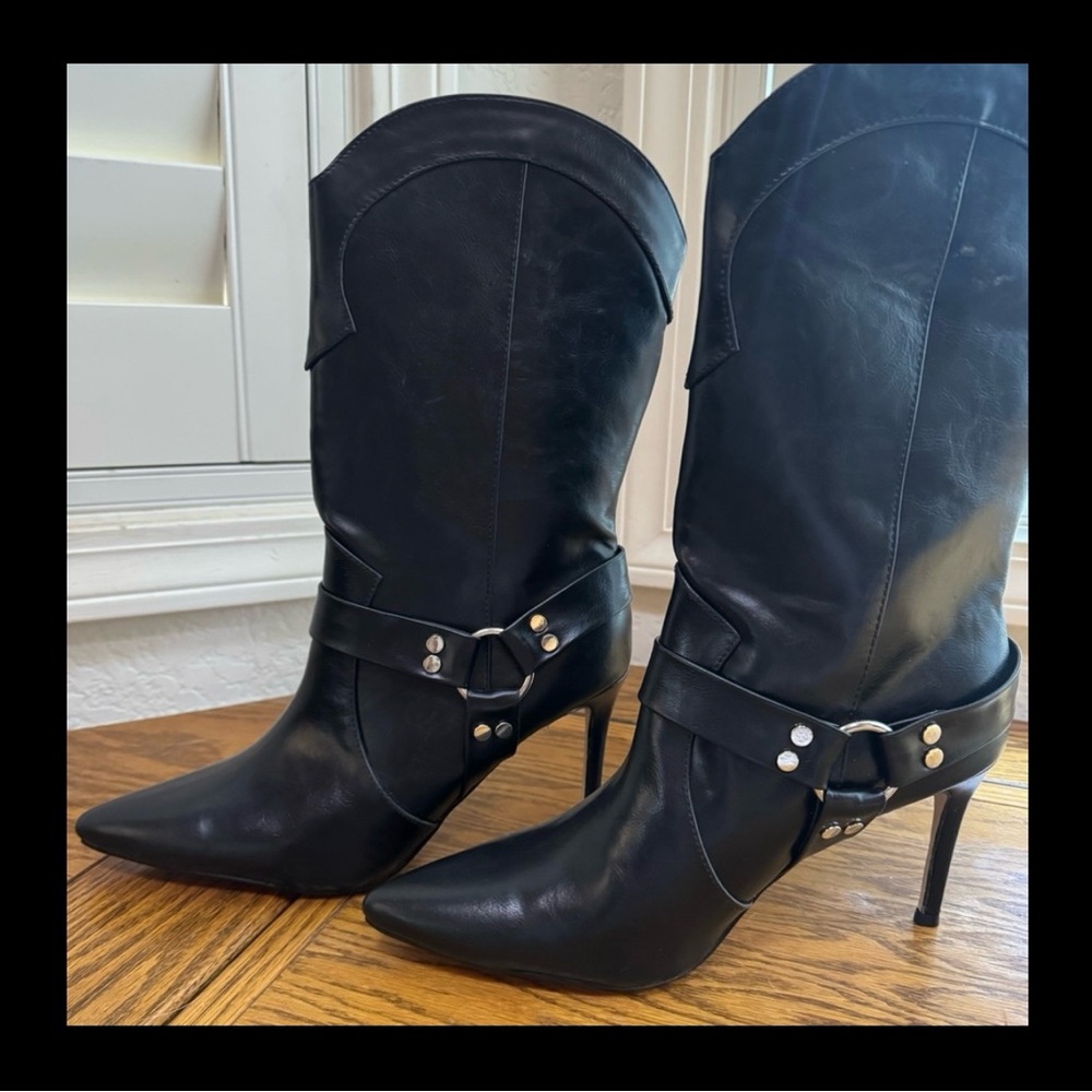 NEW VICI Black moto boots